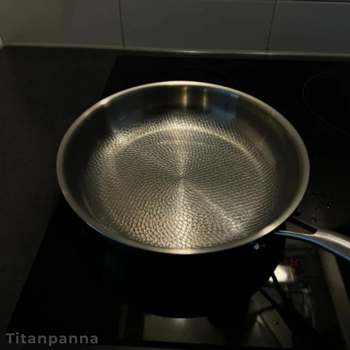 Titanpanna | Den Sista Pannan Du Någonsin Behöver – 100% Rent Titan