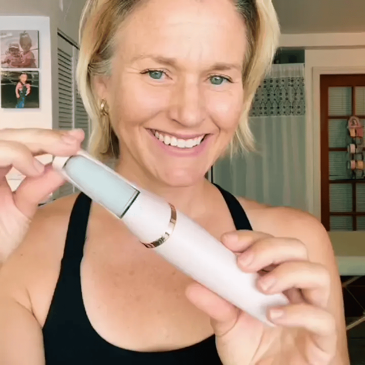 SilkStep™ | Förvandla dina fötter på några minuter med SilkStep™ – mjuka, släta resultat i salongkvalitet hemma!
