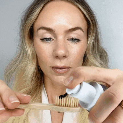 TrueSmile™ Colour Corrector Serum | Lys starkt som en diamant